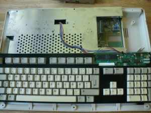 My Amiga 500 before the start of the make-over (photo by Old School Game Blog)