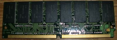 128MB EDO 60NS 72-PIN SIMM (photo by Old School Game Blog)